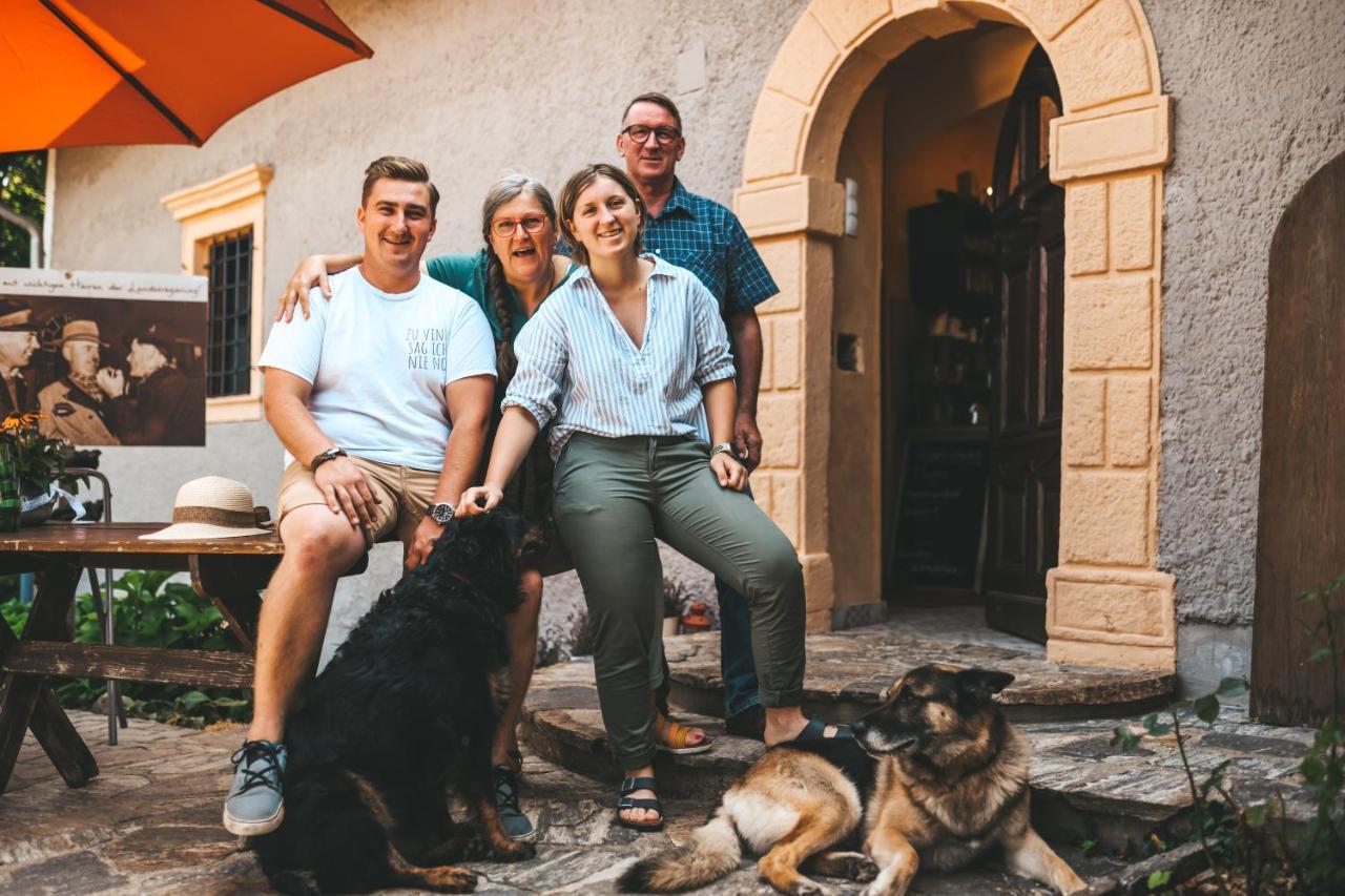 Gasthaus Kultur Weingut Kästenburg Ratsch an der Weinstraße Exterior foto